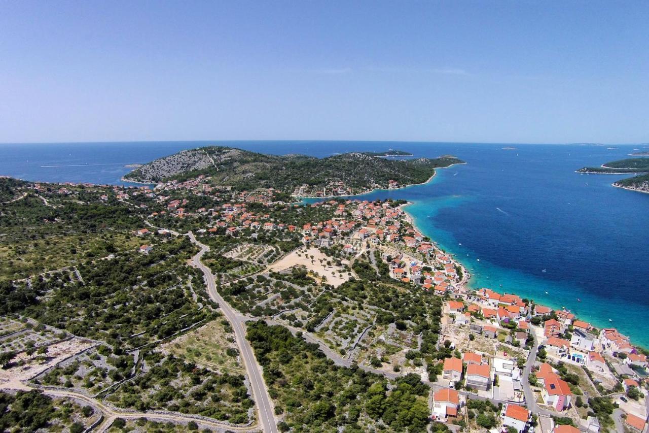 Family Friendly Seaside Apartments Razanj, Rogoznica - 10373 Kültér fotó